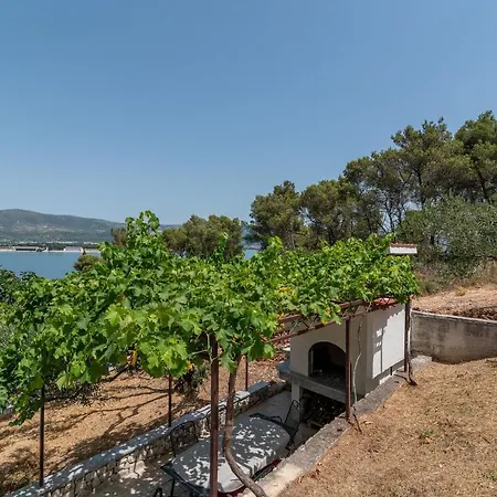 Nedjeljko * Trogir